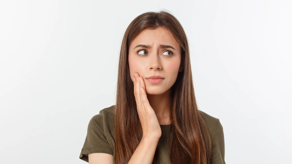 Quanto tempo o rosto fica inchado após implante dentário?