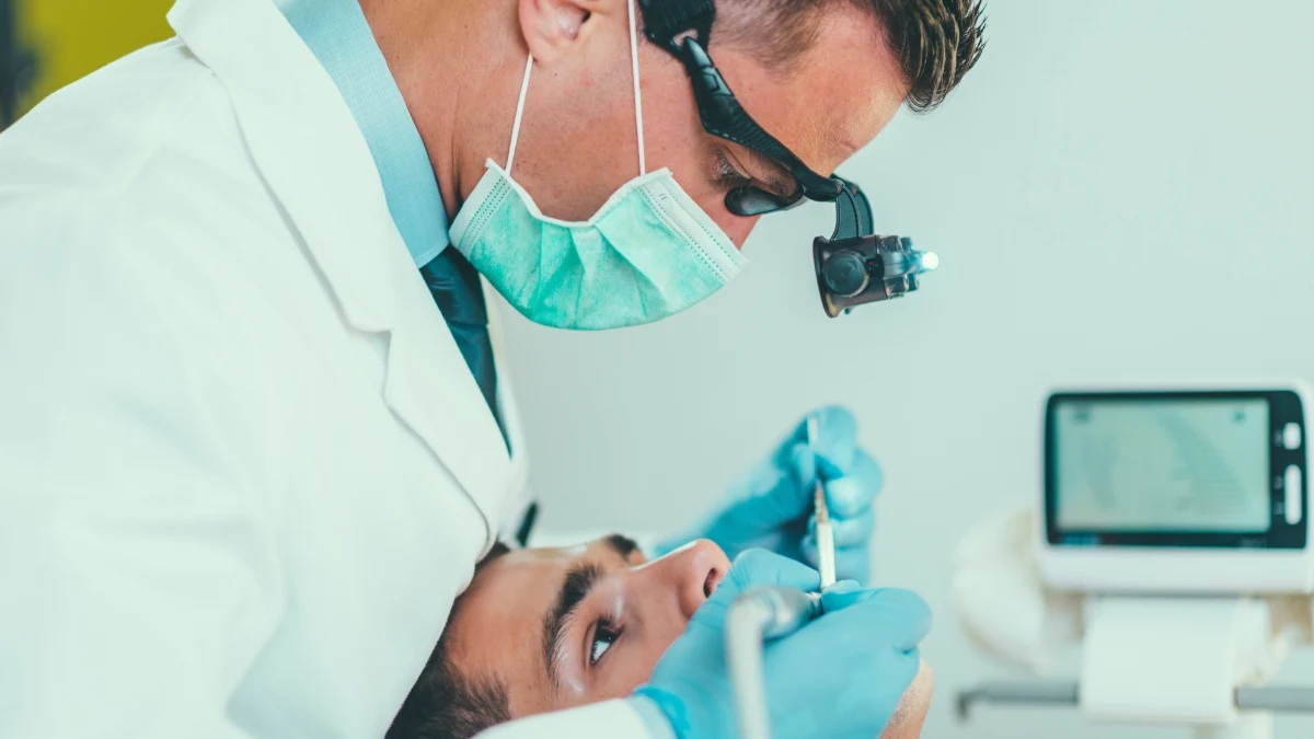 Qual dentista faz canal? Saiba como escolher o profissional correto