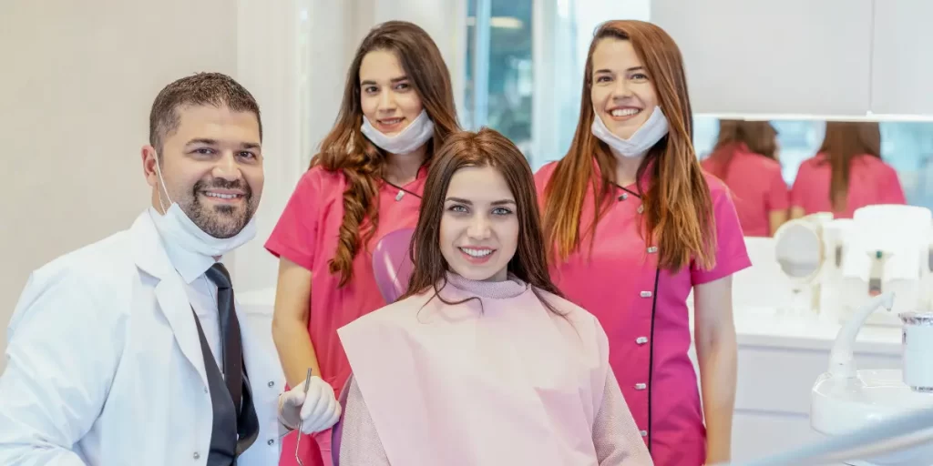 Clínica de implante dentário em Brasília Clínica OdontoLinea